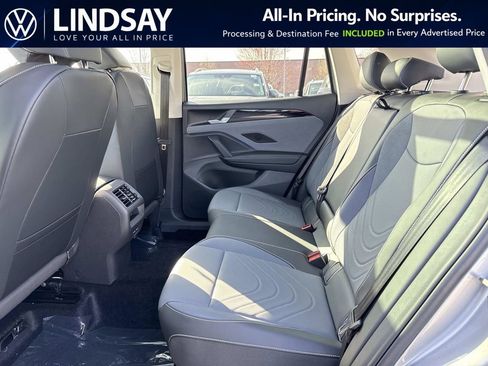 New 2026 Volkswagen Tiguan SE AWD/4WD image 10