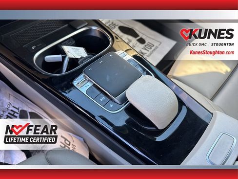 Used 2020 Mercedes-Benz CLA 250 image 32