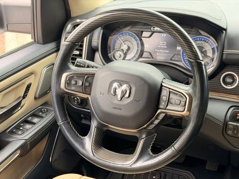 Used 2019 RAM 1500 Limited AWD/4WD image 17