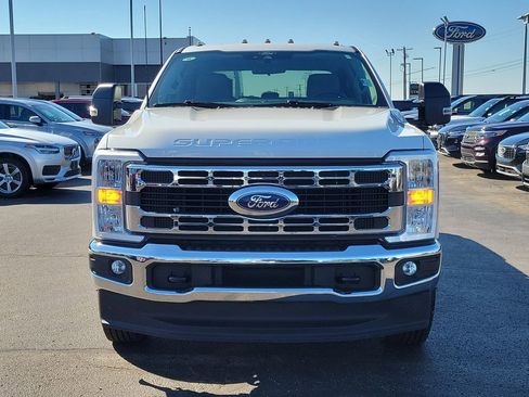 Certified 2025 Ford F350 XLT image 2