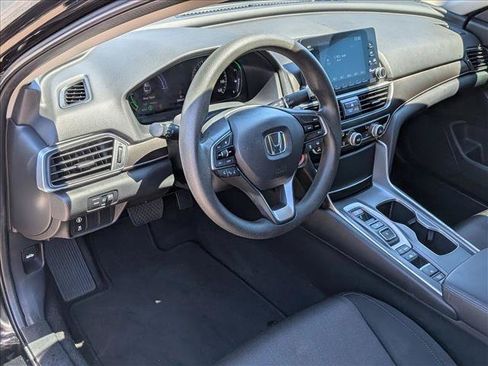 Used 2020 Honda Accord Hybrid image 9