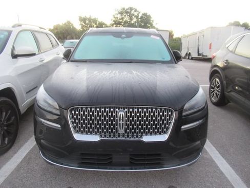 Used 2022 Lincoln Corsair FWD image 2