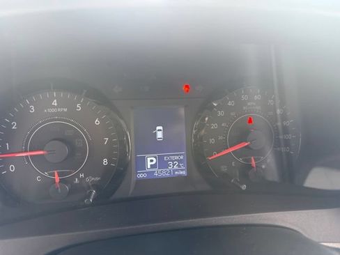 Used 2017 Toyota Sienna LE FWD image 11