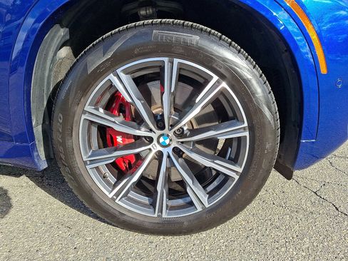 Used 2024 BMW X5 M60i image 8