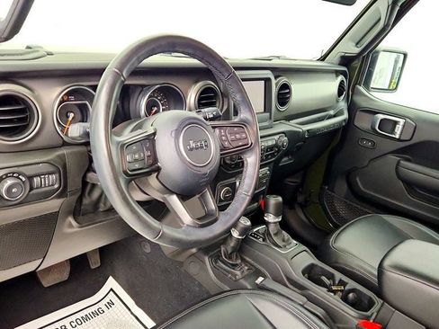 Used 2022 Jeep Wrangler Sport AWD/4WD image 11