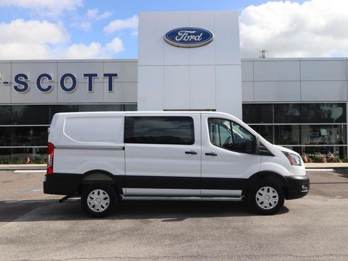 Used 2025 Ford Transit 250 Low Roof w/ Exterior Upgrade Package RWD image 17
