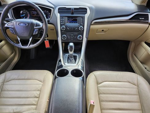 Used 2013 Ford Fusion SE image 6