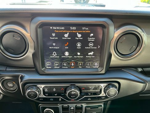 Used 2023 Jeep Wrangler Unlimited w/ Sun & Screen Package AWD/4WD image 23