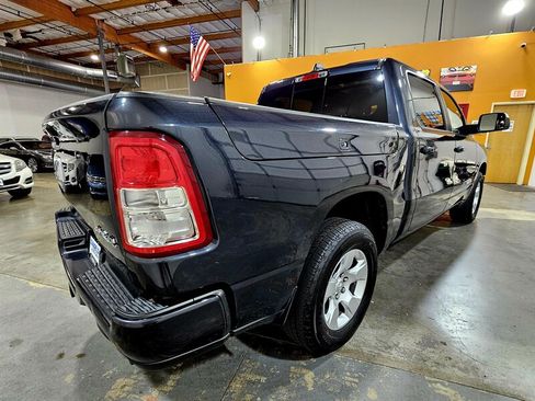 Used 2019 RAM 1500 Big Horn AWD/4WD image 5