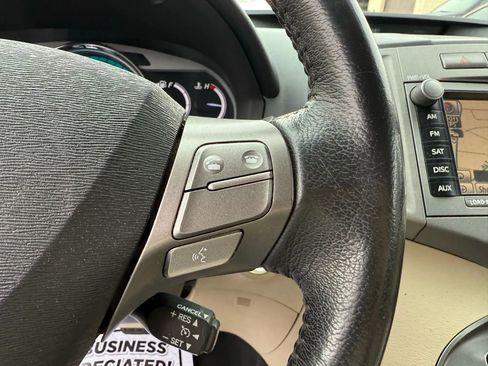 Used 2012 Toyota Venza XLE image 13