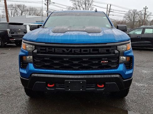 Used 2022 Chevrolet Silverado 1500 Custom Trail Boss w/ LPO, Dark Essentials Package image 2