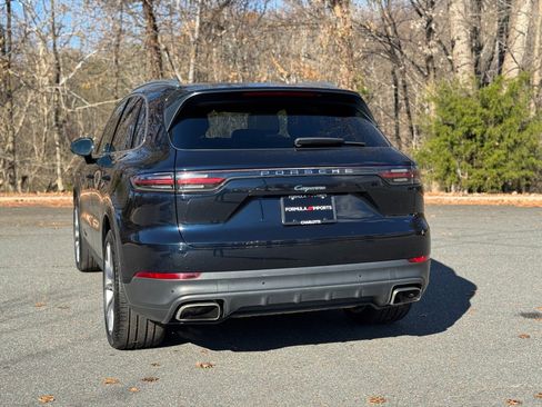 Used 2019 Porsche Cayenne image 9