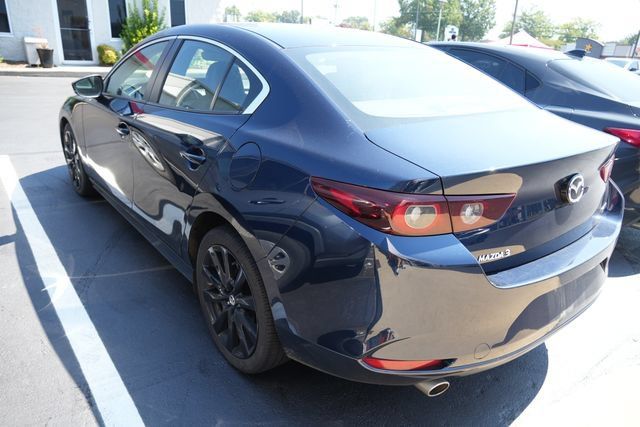 Used 2025 MAZDA MAZDA3 s FWD image 9