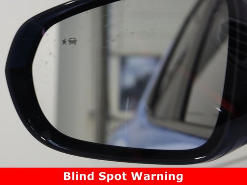 Used 2024 Chevrolet TrailBlazer RS w/ Convenience Package image 23