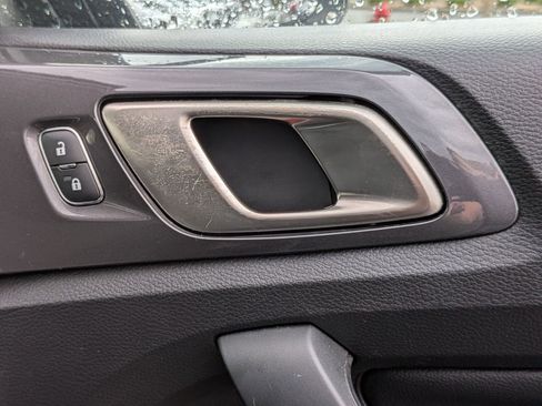 Used 2019 Ford Ranger Lariat w/ Equipment Group 501A Mid image 35