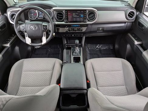 Used 2022 Toyota Tacoma SR5 image 17