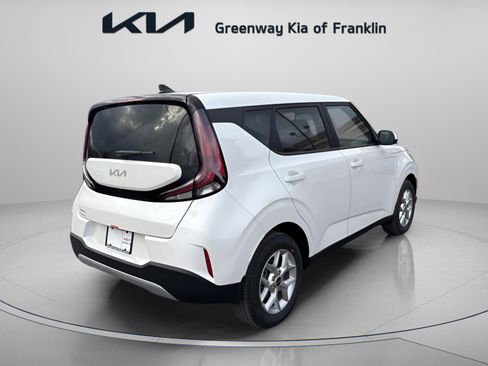 New 2025 Kia Soul LX image 7