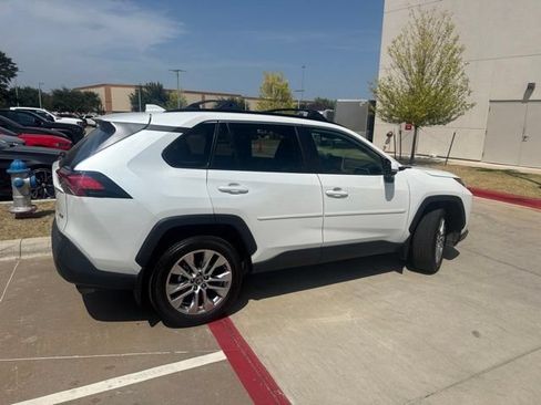 Used 2024 Toyota RAV4 XLE Premium FWD image 3