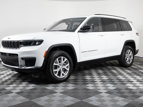 Used 2022 Jeep Grand Cherokee L Limited image 1