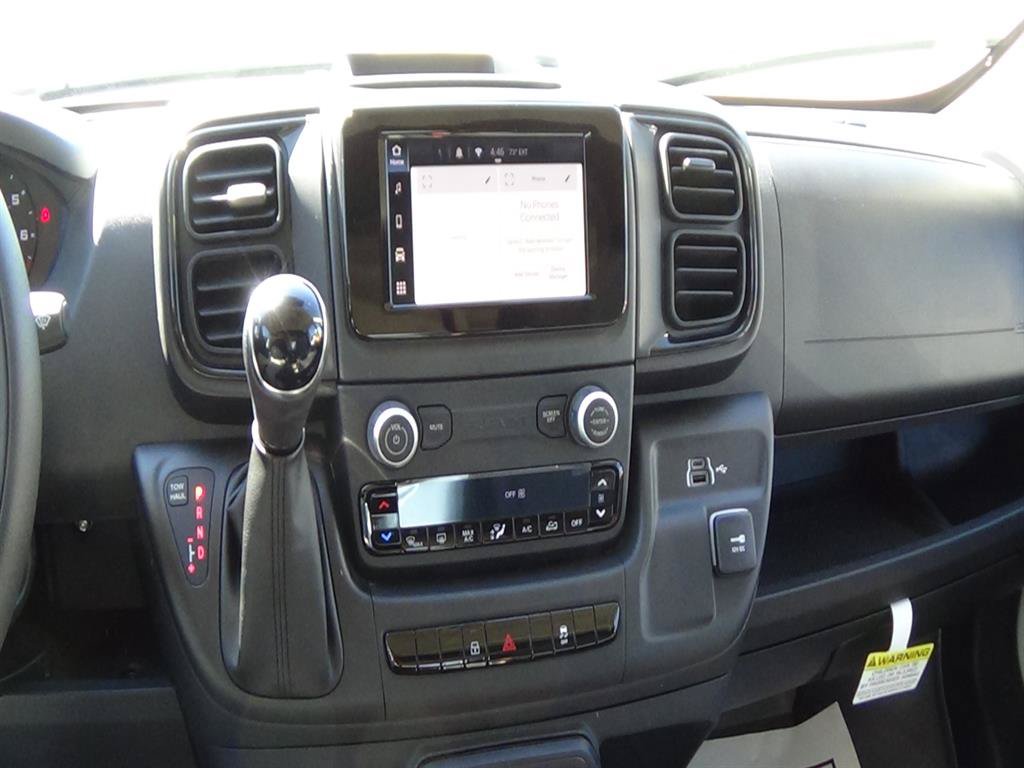 Used 2025 RAM ProMaster 2500 w/ Convenience Group FWD image 17