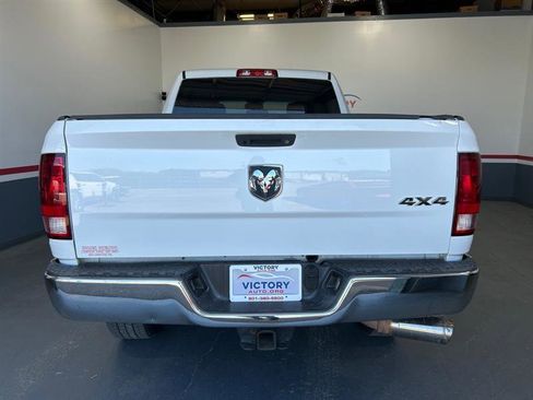 Used 2017 RAM 3500 Tradesman w/ Chrome Appearance Group image 9