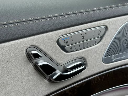 Used 2015 Mercedes-Benz S 550 Sedan image 49