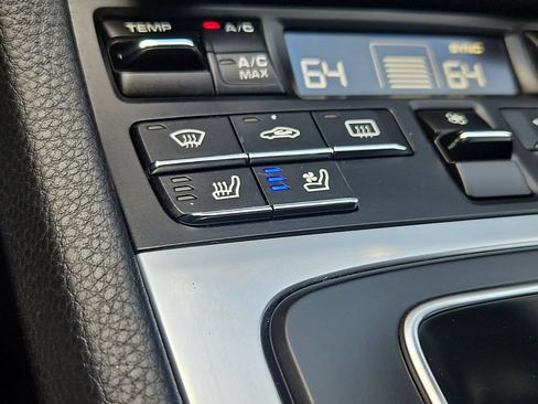 Certified 2017 Porsche 911 Carrera 4S AWD/4WD image 21