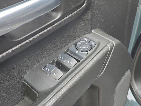 Used 2025 Chevrolet Silverado 1500 Custom Trail Boss w/ LPO, Dark Essentials Package image 18