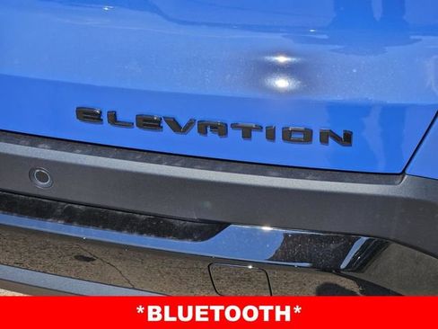 New 2026 GMC Terrain Elevation w/ Elevation Premium Package FWD image 9
