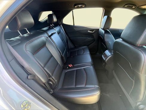 Used 2022 Chevrolet Equinox RS w/ RS Leather Package image 29