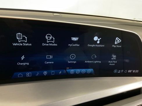 New 2026 Cadillac Vistiq Premium Luxury w/ LPO, Floor Liner Package AWD/4WD image 10