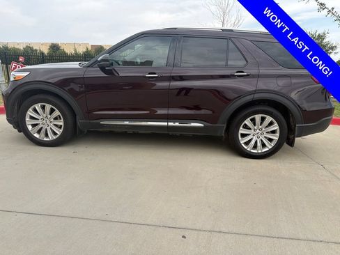 Used 2022 Ford Explorer Limited w/ Limited Technology Package AWD/4WD image 2
