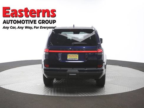 Used 2025 Lexus GX 550 w/ Accessory Package (2T) AWD/4WD image 41