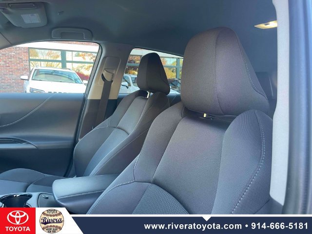 Used 2024 Toyota Venza LE AWD/4WD image 20