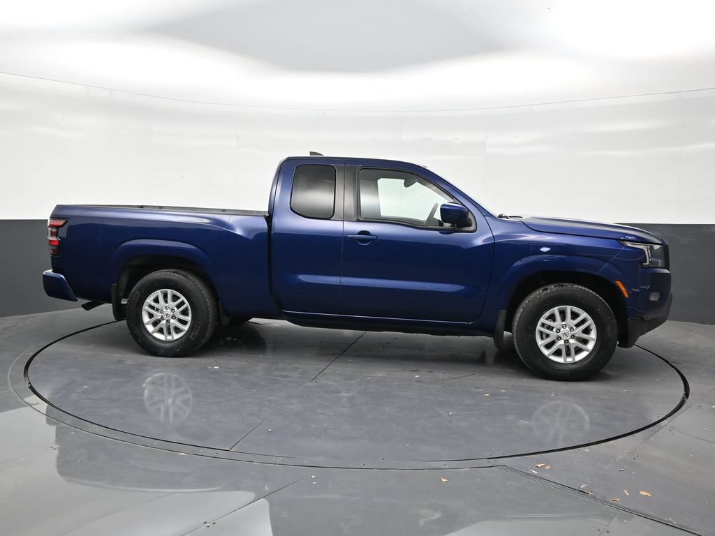 Used 2023 Nissan Frontier SV w/ SV Convenience Package RWD image 6