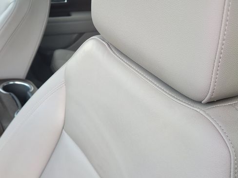 Used 2023 Lexus ES 350 w/ Premium Package image 17