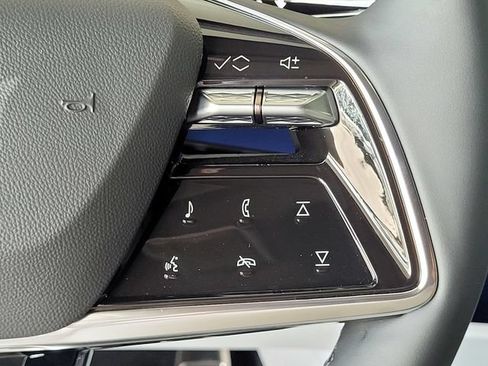 New 2027 Cadillac Optiq Premium Luxury w/ LPO, Floor Liner Package AWD/4WD image 25