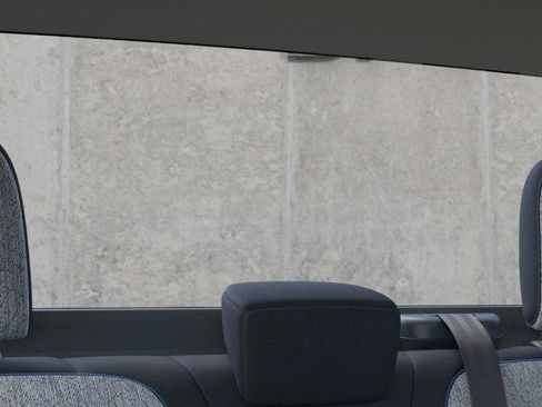 New 2025 Ford Maverick XLT w/ XLT Luxury Package image 24