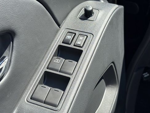 New 2026 Nissan Frontier SV w/ Tow Package image 17