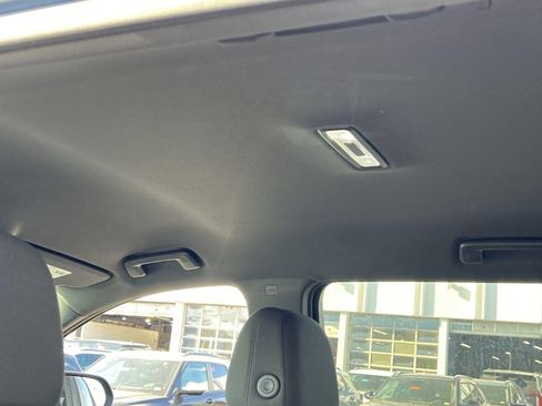 New 2025 Chevrolet Equinox LT w/ Safety and Technology Package image 18