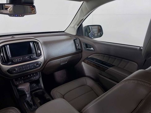 Used 2021 GMC Canyon Denali image 22