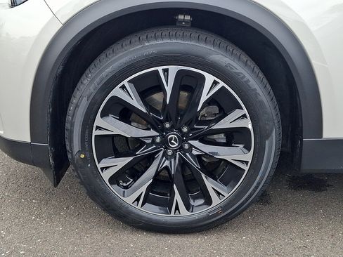 Certified 2024 MAZDA CX-90 Plug-In Hybrid w/ Premium Plus AWD/4WD image 10