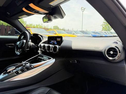 Used 2020 Mercedes-Benz AMG GT Coupe image 23