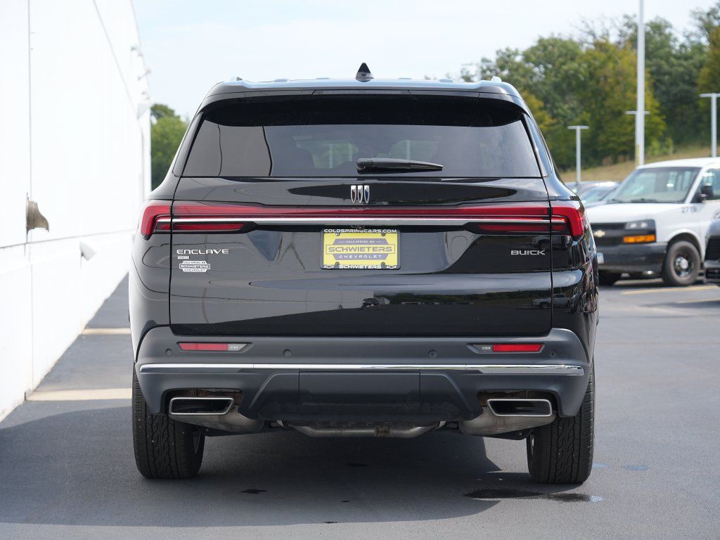Certified 2026 Buick Enclave Preferred AWD/4WD image 4