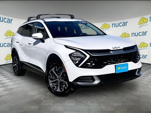 Used 2023 Kia Sportage EX image 1