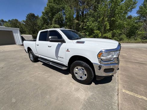 Used 2021 RAM 2500 Big Horn image 2