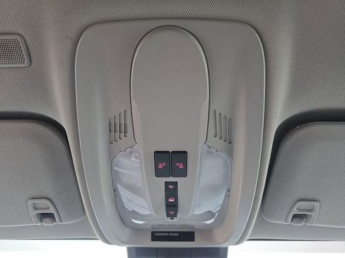 Certified 2017 GMC Terrain SLT image 36