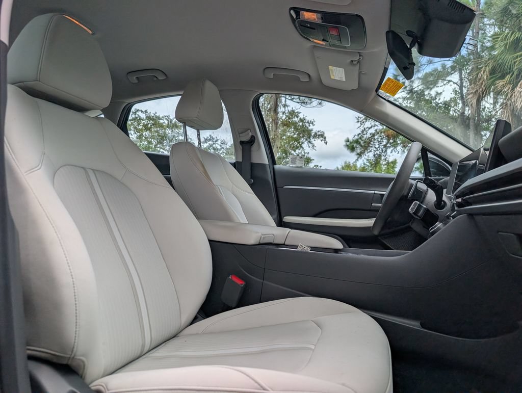 Used 2024 Hyundai Sonata SEL FWD image 14