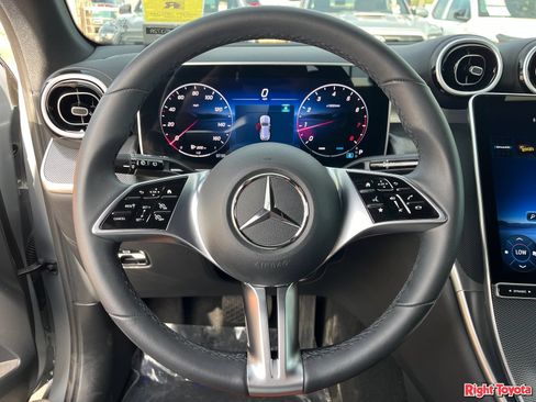 Used 2026 Mercedes-Benz GLC 300 image 21