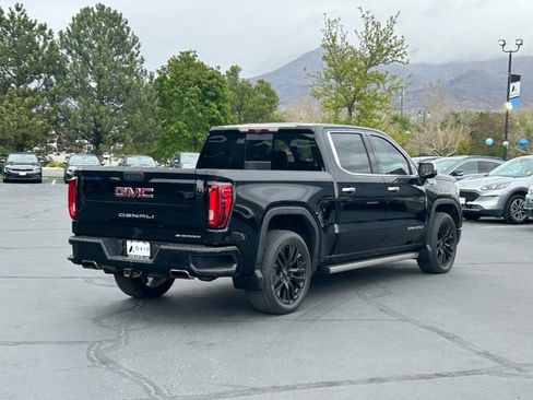 Used 2022 GMC Sierra 1500 Denali w/ Denali Reserve Package AWD/4WD image 3